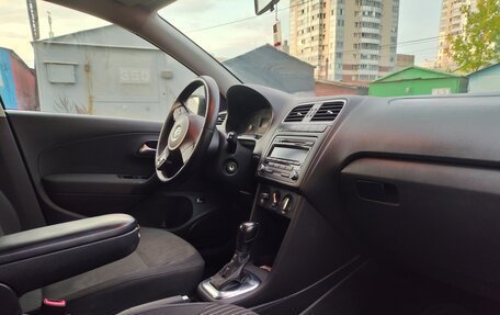 Volkswagen Polo VI (EU Market), 2012 год, 595 000 рублей, 16 фотография