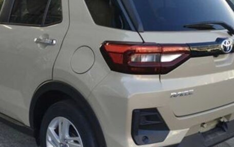 Toyota Raize I, 2021 год, 1 650 000 рублей, 6 фотография