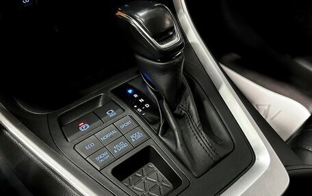 Toyota RAV4, 2021 год, 3 397 000 рублей, 27 фотография