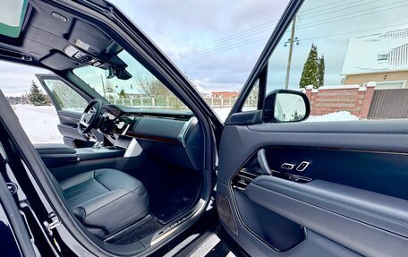 Land Rover Range Rover IV рестайлинг, 2025 год, 25 950 000 рублей, 14 фотография