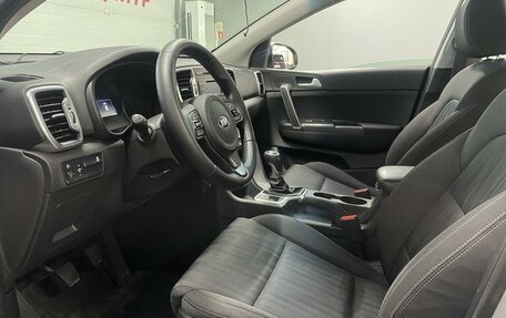 KIA Sportage IV рестайлинг, 2018 год, 1 699 000 рублей, 6 фотография
