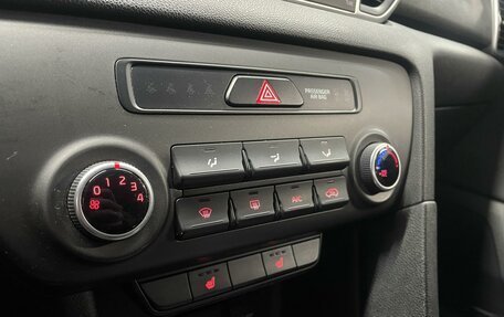 KIA Sportage IV рестайлинг, 2018 год, 1 699 000 рублей, 16 фотография