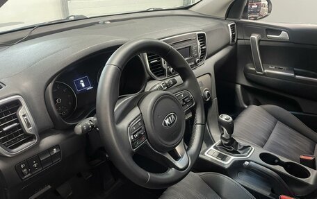KIA Sportage IV рестайлинг, 2018 год, 1 699 000 рублей, 14 фотография