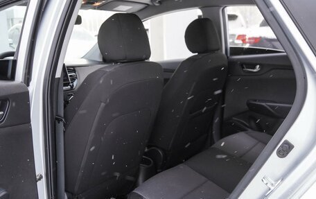 Hyundai Solaris II рестайлинг, 2021 год, 1 699 000 рублей, 11 фотография