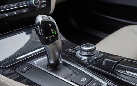 BMW 5 серия, 2010 год, 1 950 000 рублей, 14 фотография