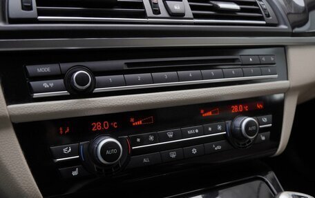 BMW 5 серия, 2010 год, 1 950 000 рублей, 19 фотография