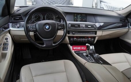 BMW 5 серия, 2010 год, 1 950 000 рублей, 6 фотография