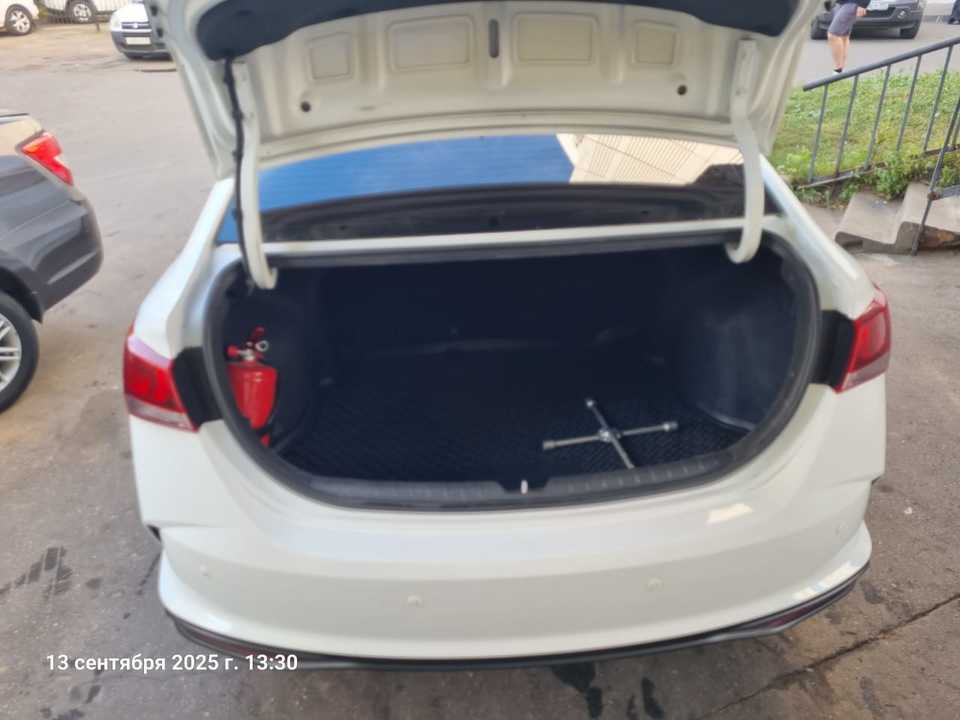 Hyundai Solaris II рестайлинг, 2020 год, 1 199 000 рублей, 6 фотография