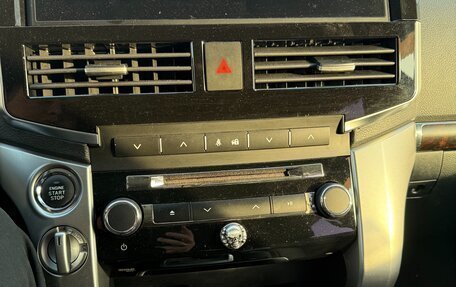 Toyota Land Cruiser 200, 2013 год, 3 650 000 рублей, 5 фотография