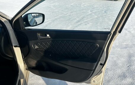 Hyundai Solaris II рестайлинг, 2014 год, 1 100 000 рублей, 12 фотография