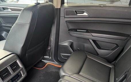 Volkswagen Teramont I, 2019 год, 3 100 000 рублей, 17 фотография