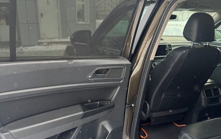 Volkswagen Teramont I, 2019 год, 3 100 000 рублей, 18 фотография