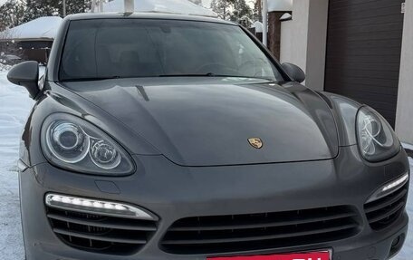 Porsche Cayenne III, 2011 год, 2 850 000 рублей, 2 фотография