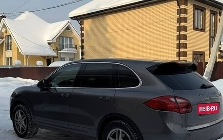 Porsche Cayenne III, 2011 год, 2 850 000 рублей, 8 фотография