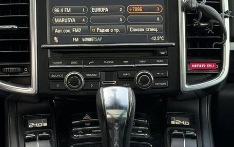 Porsche Cayenne III, 2011 год, 2 850 000 рублей, 10 фотография