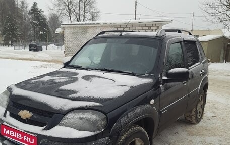 Chevrolet Niva I рестайлинг, 2018 год, 800 000 рублей, 6 фотография