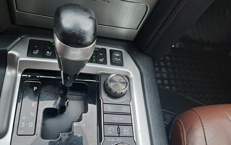 Toyota Land Cruiser 200, 2016 год, 4 800 000 рублей, 11 фотография