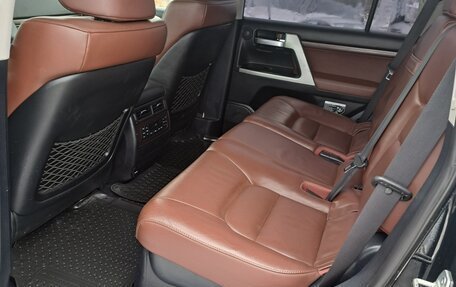 Toyota Land Cruiser 200, 2016 год, 4 800 000 рублей, 10 фотография