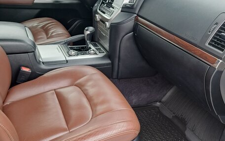 Toyota Land Cruiser 200, 2016 год, 4 800 000 рублей, 13 фотография