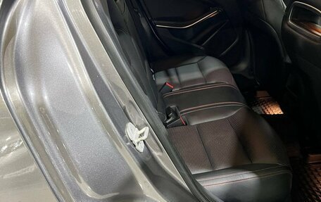 Mercedes-Benz GLA, 2014 год, 1 900 000 рублей, 25 фотография