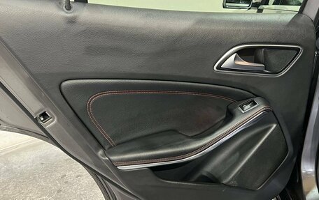 Mercedes-Benz GLA, 2014 год, 1 900 000 рублей, 21 фотография