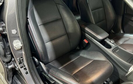 Mercedes-Benz GLA, 2014 год, 1 900 000 рублей, 24 фотография