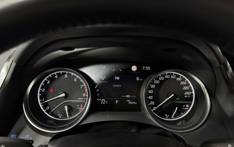 Toyota Camry, 2021 год, 3 238 000 рублей, 20 фотография