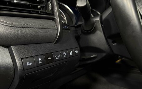 Toyota Camry, 2021 год, 3 238 000 рублей, 16 фотография