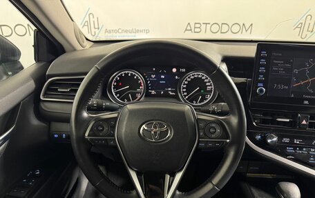 Toyota Camry, 2021 год, 3 238 000 рублей, 13 фотография