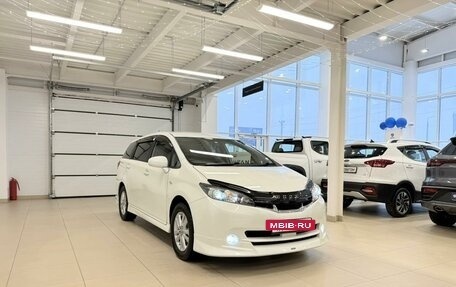 Toyota Wish II, 2009 год, 1 349 000 рублей, 8 фотография