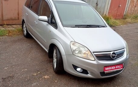 Opel Zafira B, 2008 год, 630 000 рублей, 1 фотография