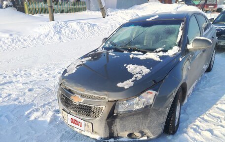 Chevrolet Cruze II, 2009 год, 300 000 рублей, 2 фотография