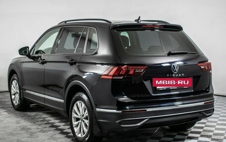 Volkswagen Tiguan II, 2021 год, 2 940 000 рублей, 7 фотография