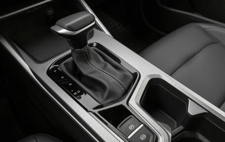 Geely Emgrand, 2024 год, 1 700 000 рублей, 18 фотография