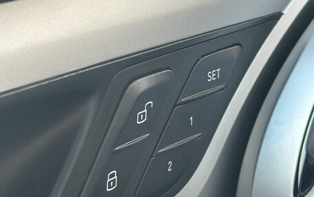 BMW X3, 2019 год, 4 000 000 рублей, 13 фотография