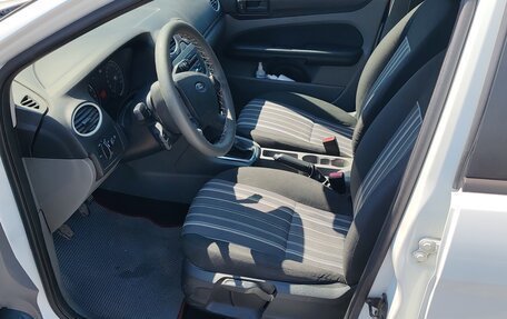 Ford Focus II рестайлинг, 2010 год, 490 000 рублей, 17 фотография