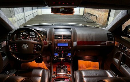 Volkswagen Touareg III, 2004 год, 1 200 000 рублей, 12 фотография