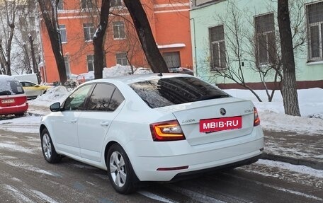 Skoda Octavia, 2018 год, 1 930 000 рублей, 6 фотография