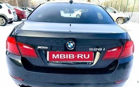 BMW 5 серия, 2012 год, 1 950 000 рублей, 5 фотография