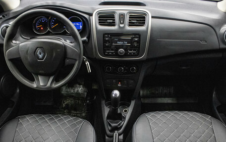 Renault Logan II, 2015 год, 539 000 рублей, 5 фотография