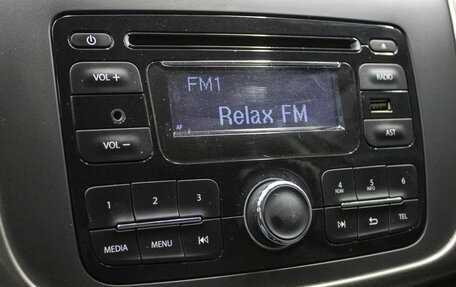 Renault Logan II, 2015 год, 539 000 рублей, 13 фотография