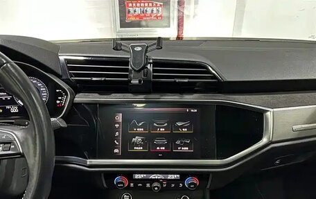 Audi Q3, 2021 год, 2 300 000 рублей, 17 фотография