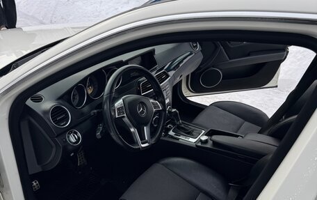 Mercedes-Benz C-Класс, 2011 год, 1 250 000 рублей, 9 фотография