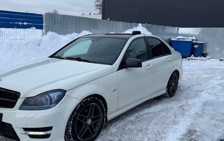 Mercedes-Benz C-Класс, 2011 год, 1 250 000 рублей, 3 фотография