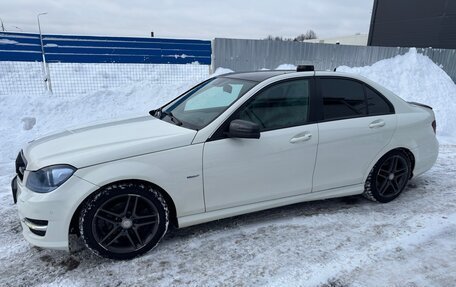 Mercedes-Benz C-Класс, 2011 год, 1 250 000 рублей, 7 фотография