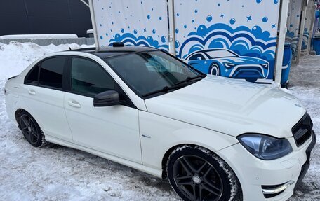 Mercedes-Benz C-Класс, 2011 год, 1 250 000 рублей, 8 фотография