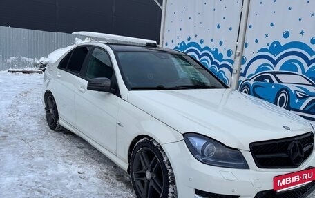 Mercedes-Benz C-Класс, 2011 год, 1 250 000 рублей, 4 фотография