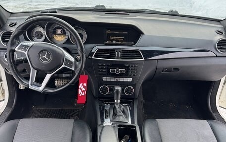 Mercedes-Benz C-Класс, 2011 год, 1 250 000 рублей, 13 фотография