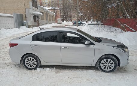 KIA Rio IV, 2017 год, 1 100 000 рублей, 8 фотография