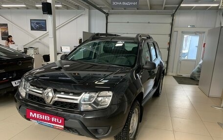 Renault Duster I рестайлинг, 2017 год, 998 000 рублей, 5 фотография